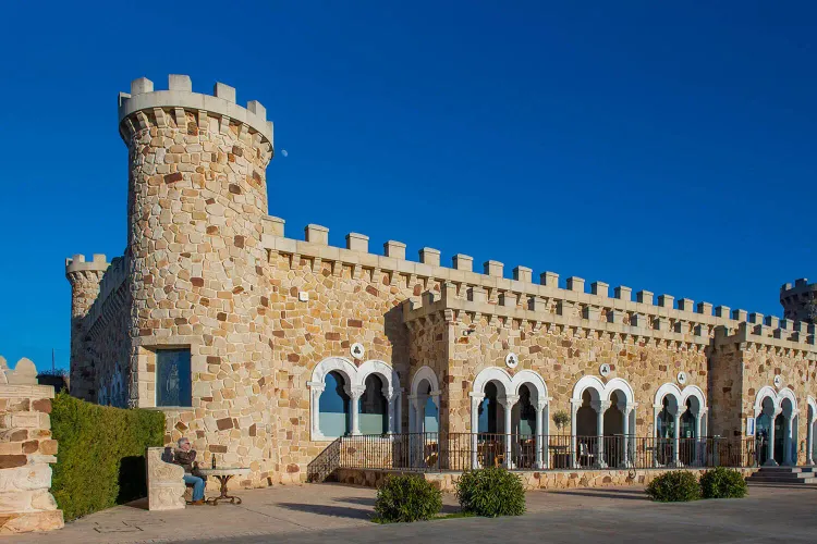 Castillo de Izán