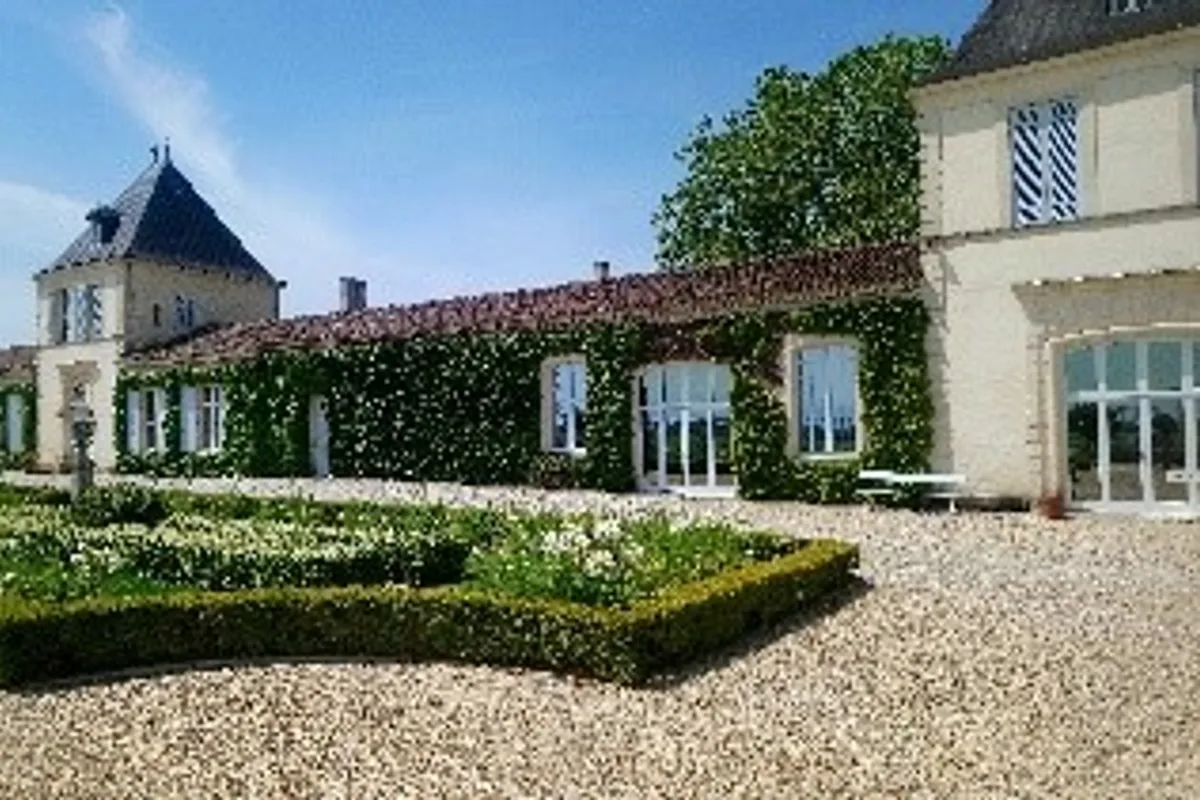 Château Paveil de Luze